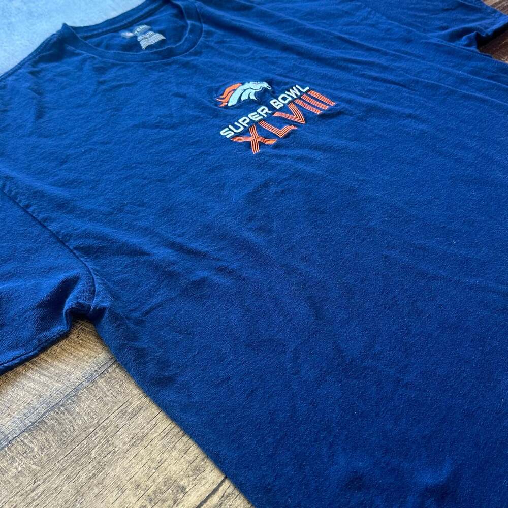 Vintage 90s Denver Broncos Super Bowl XXXII Champions T-Shirt